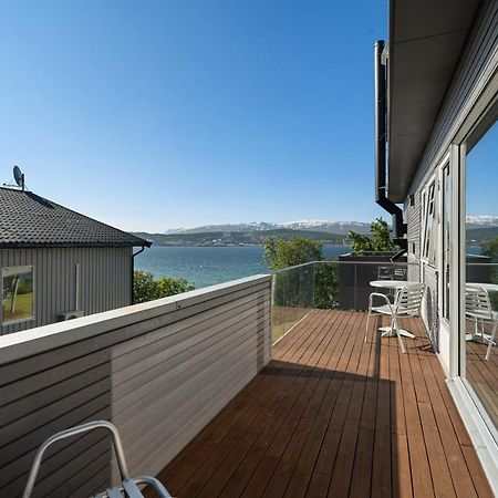 Seaview Studio W/Terrace&Parking Tromso Luaran gambar
